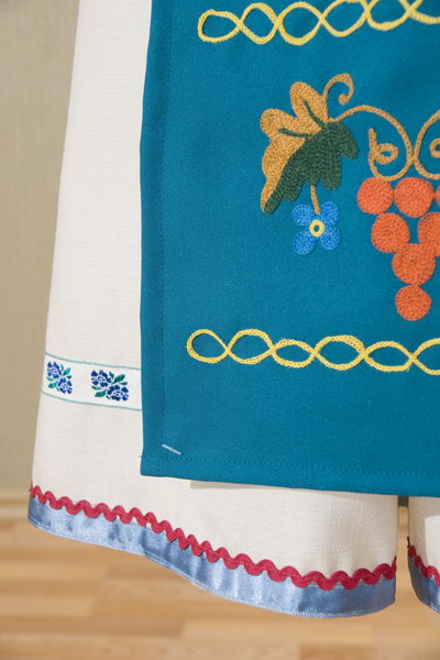 Танцювальне - фрагмент юбки - Фрагмент костюму традиційного 
