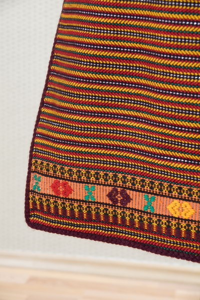 Космацьке вбрання - фрагмент 2 - Фрагмент костюму традиційного 
