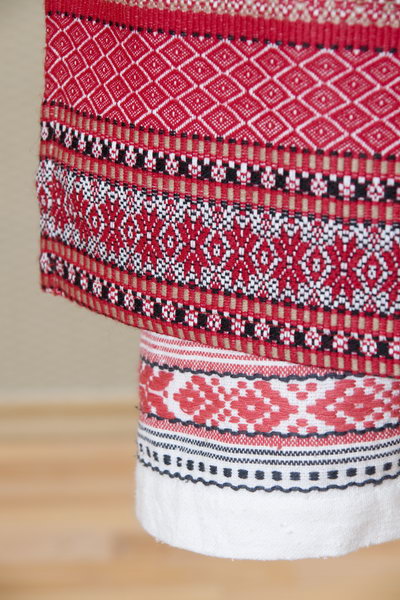 Вільна Волинь - фрагмент юбки - Фрагмент костюму традиційного 