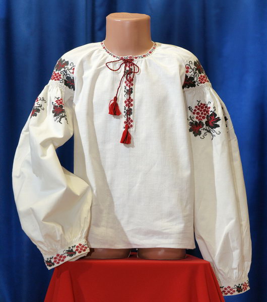 Як у мами - Блуза, льон, ручна вишивка, хрестик, пухлики