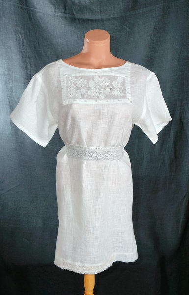 Вишивана туніка - Сукня жіноча. Льон, ручна робота. Вишивка білим по білому.