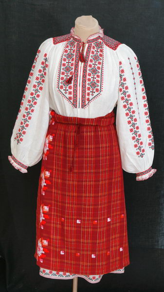 Традиційна сукня - Костюм традиційний 