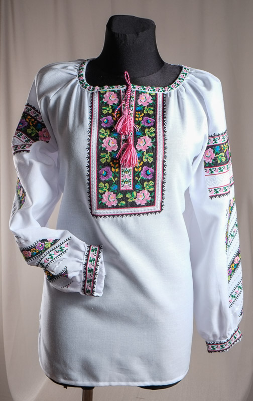 116-03 - Блуза жіноча. Домоткане полотно, машина вишивка (борщівська).