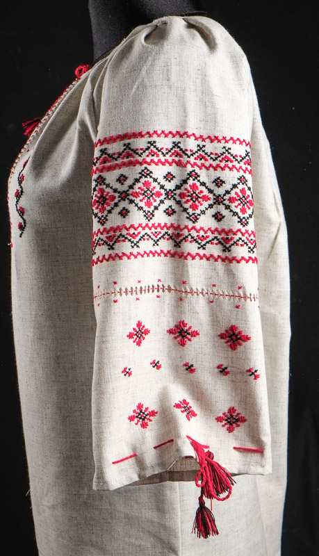 116-23 рукав - Сукня жіноча. Натуральна тканина. Ручна вишивка.