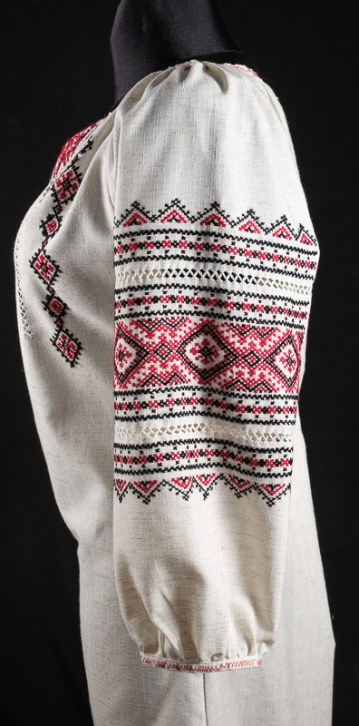 116-25 рукав - Сукня жіноча. Натуральна тканина. Ручна вишивка.